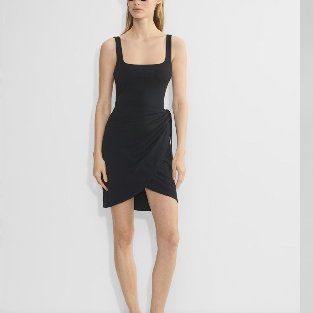 Wilfred Asymmetrical Black Skirt